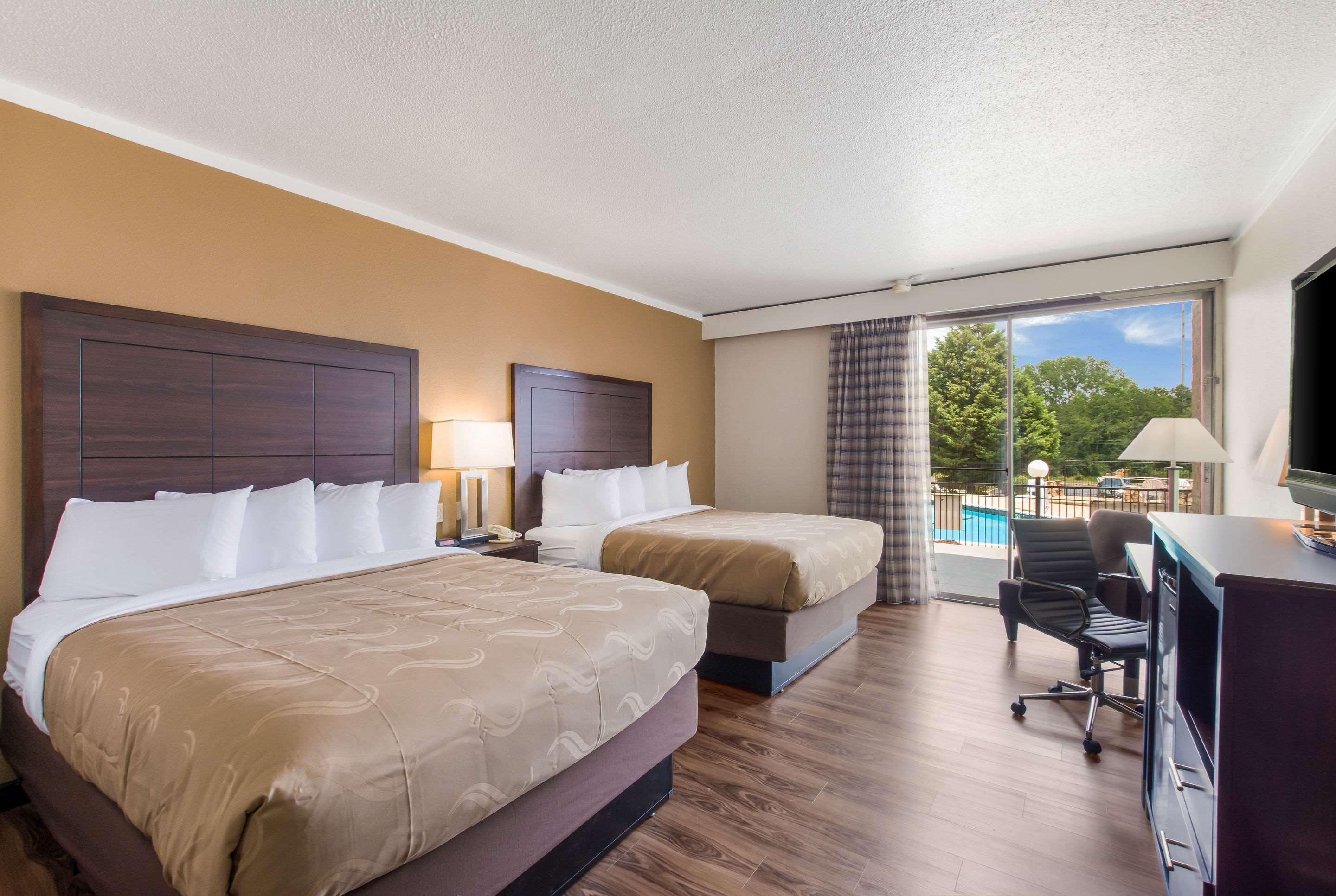 Quality Inn Gastonia Bagian luar foto
