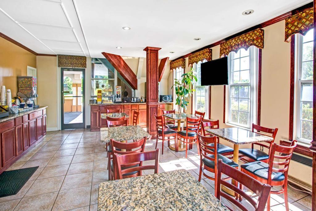 Quality Inn Gastonia Bagian luar foto