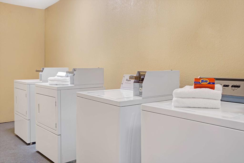 Quality Inn Gastonia Bagian luar foto