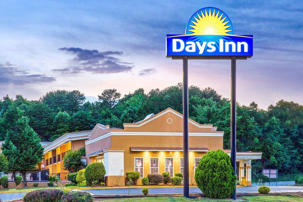 Quality Inn Gastonia Bagian luar foto